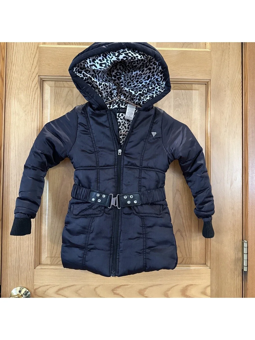 Vintage Girls Guess puffer jacket Size 5. Belt Included.